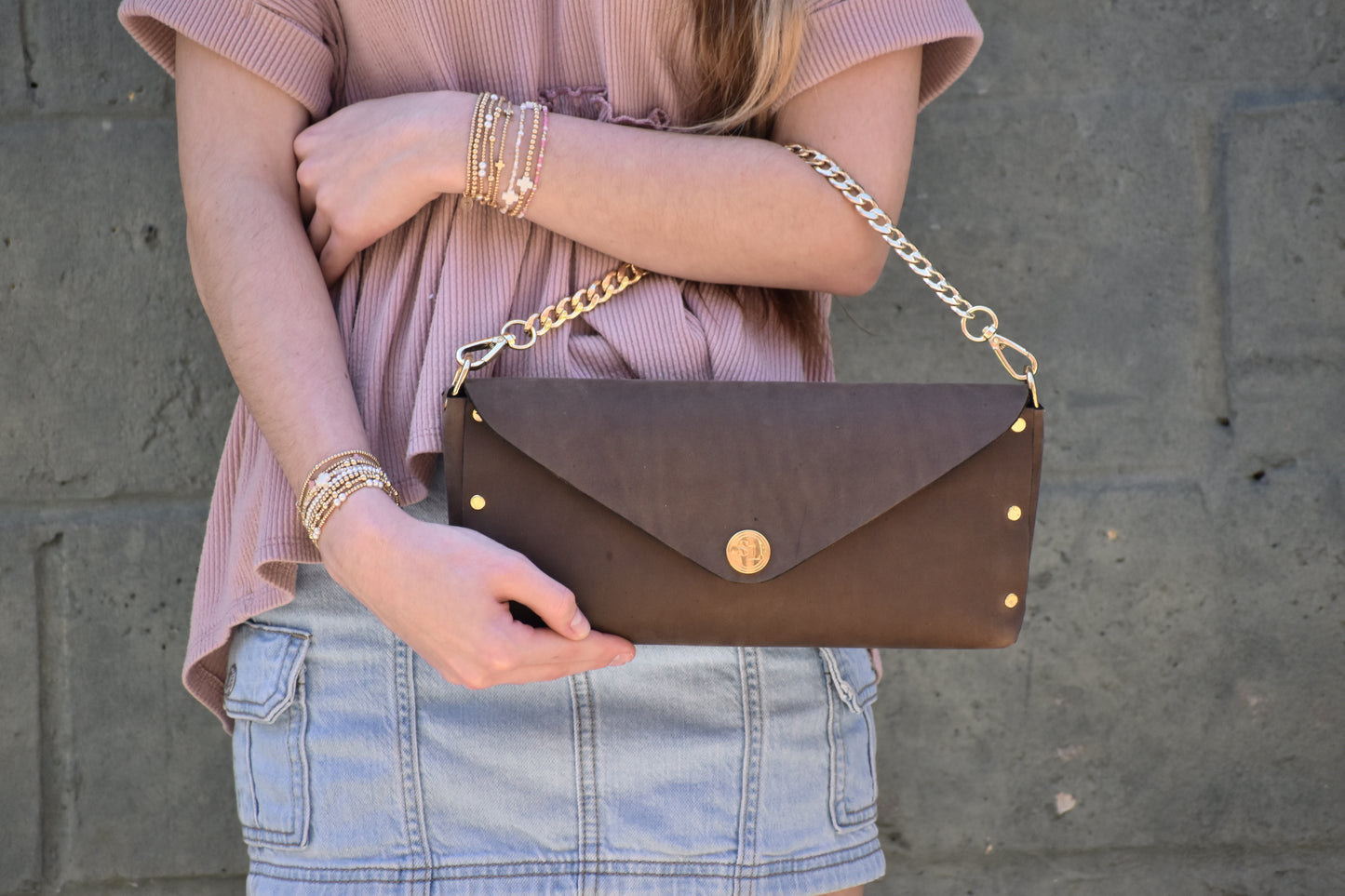The Large Rivet Clutch