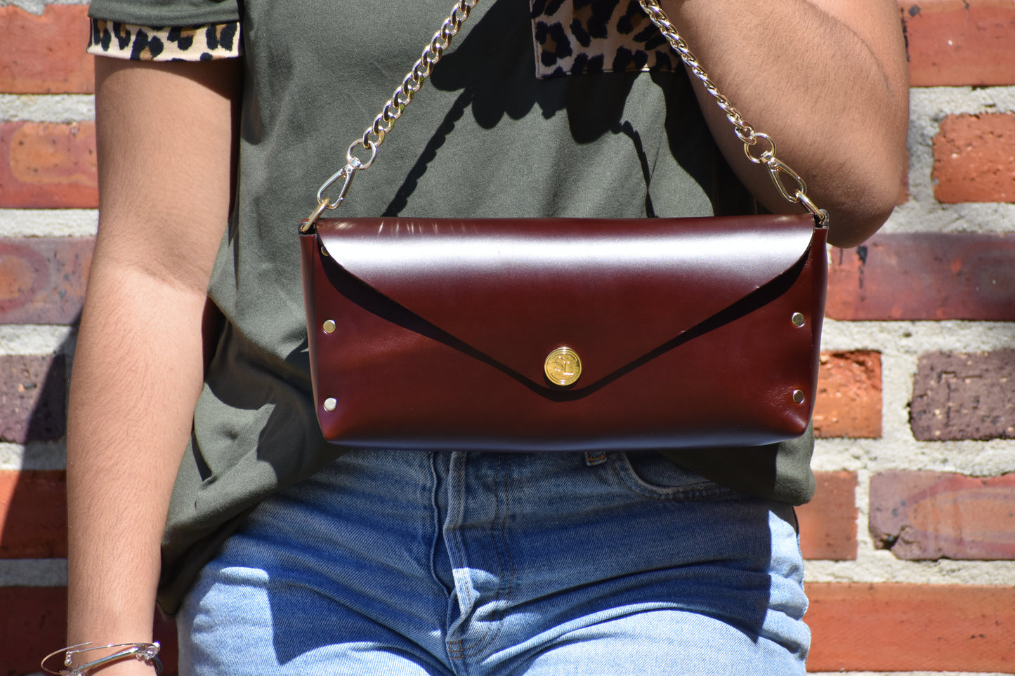The Large Rivet Clutch