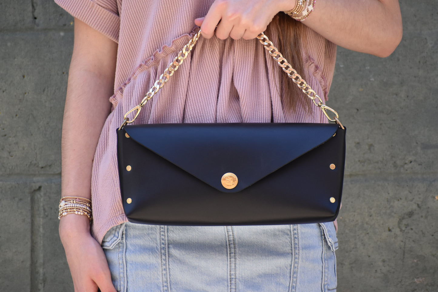The Large Rivet Clutch