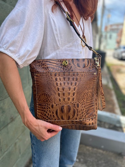 Single Strap Zippered Small Square Tote